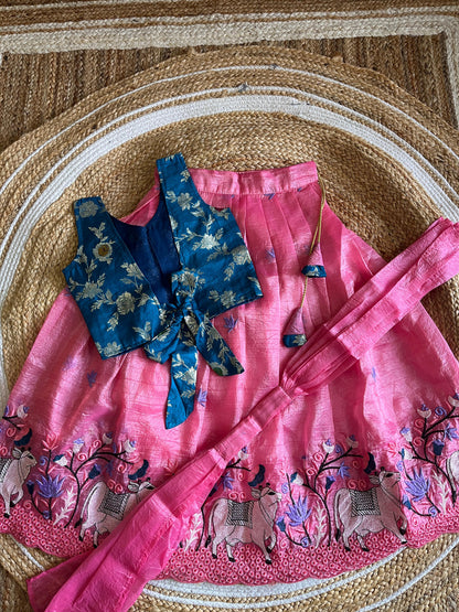 Kids party wear cute crush pichwai sets