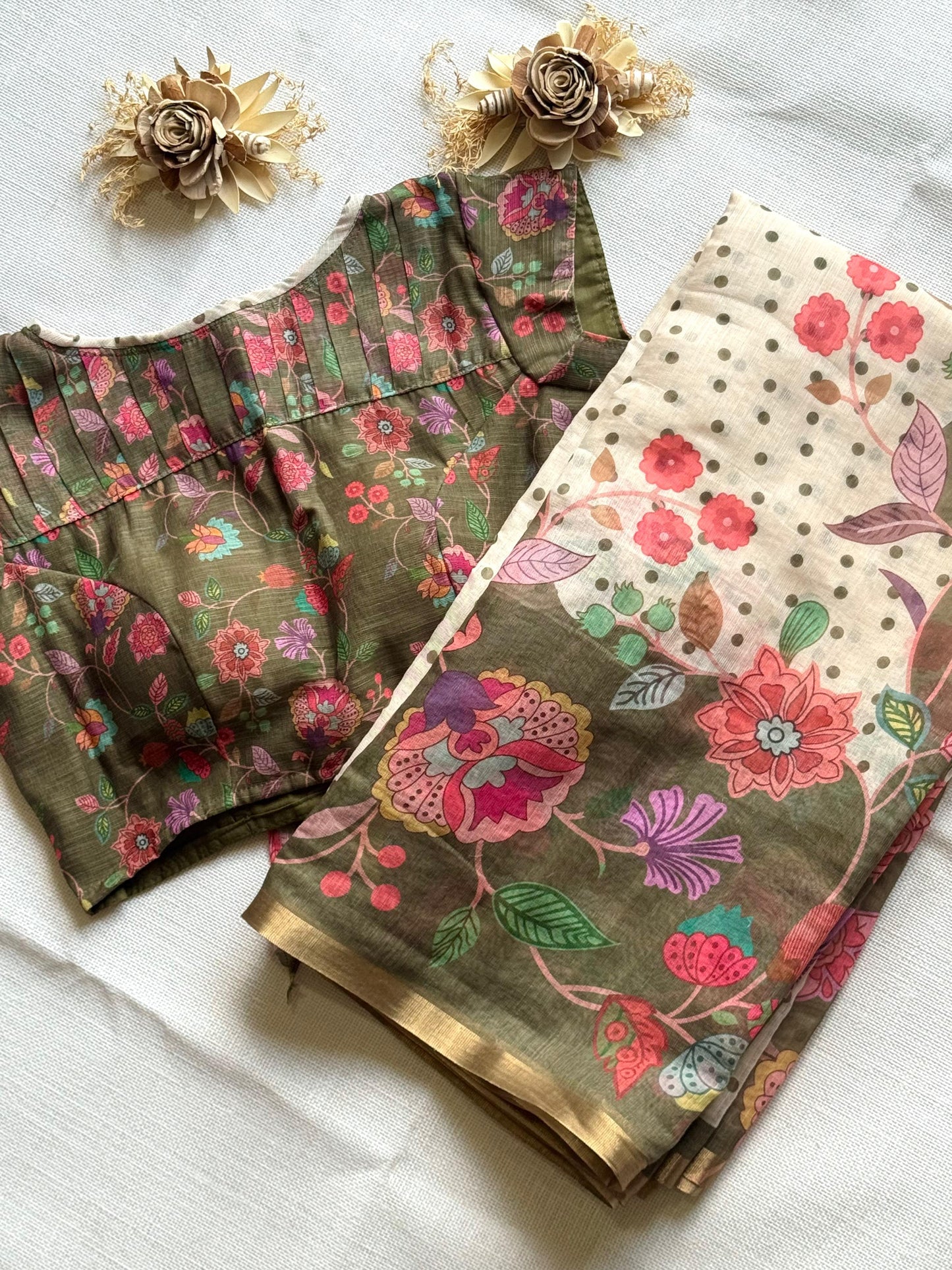 Soft linen saree with stitched Blouse