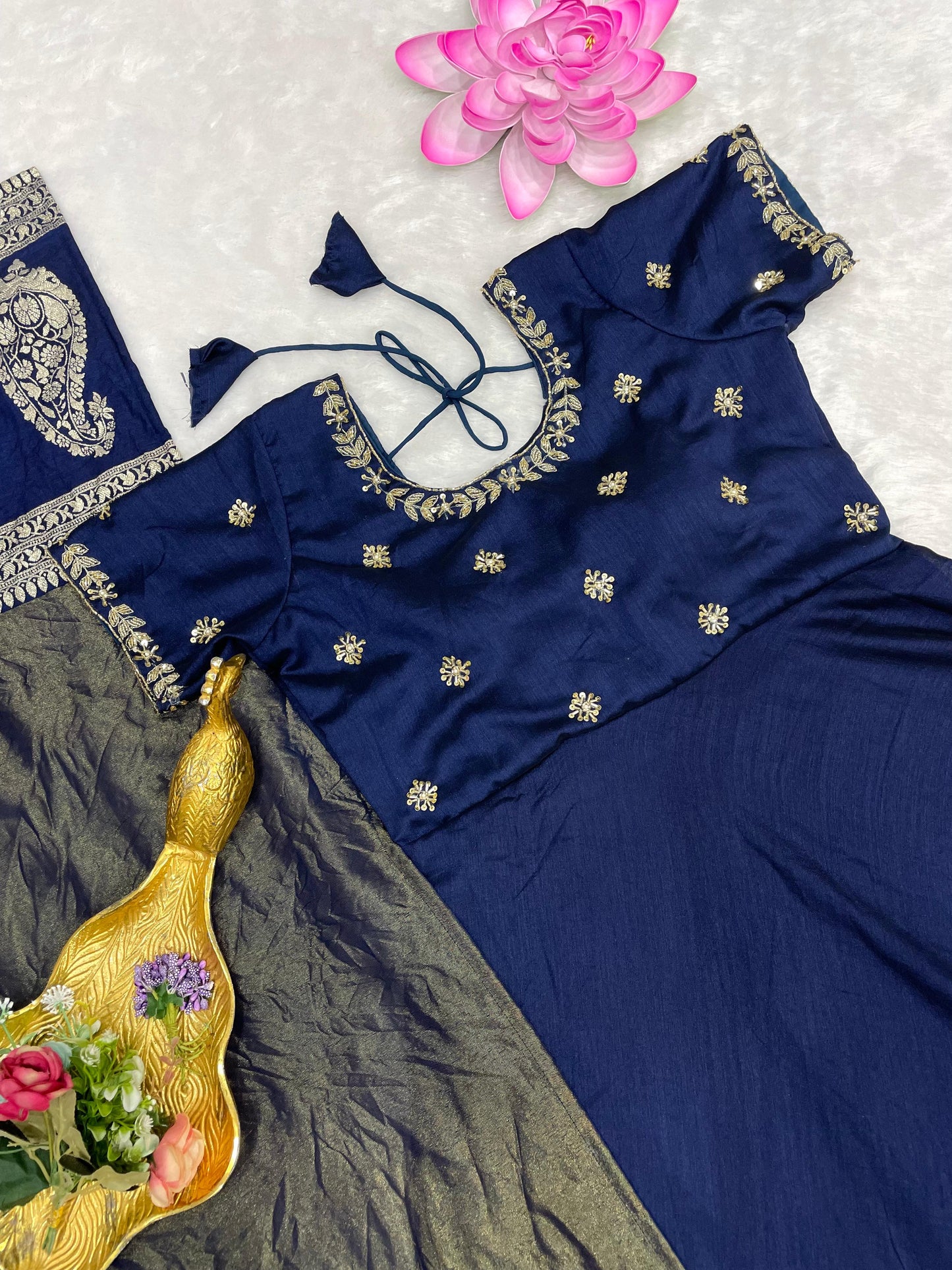 Big boss Tanuja Desginer classic gown