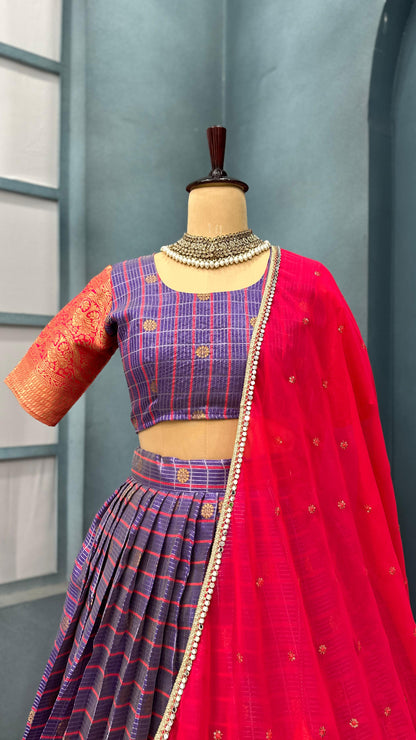 Khushi Kapoor Kanjivaram checks Lehenga set