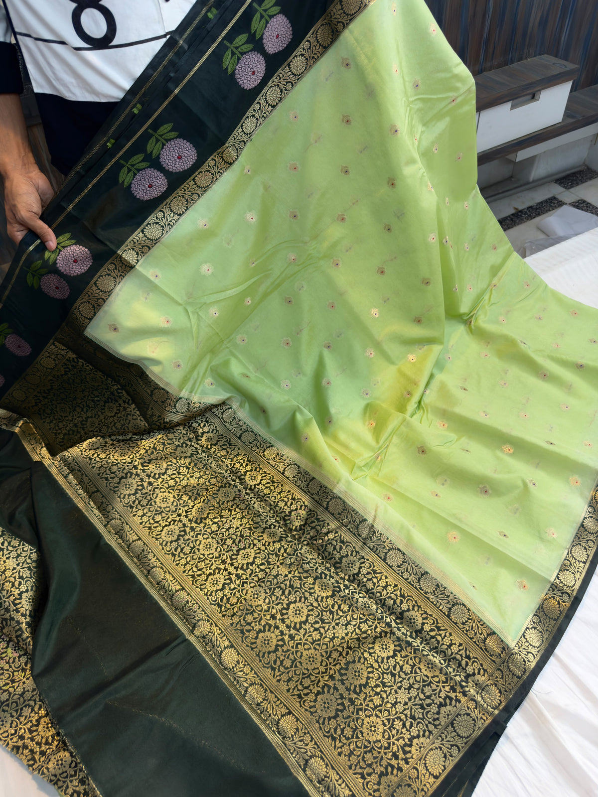 Banarasi  dyebl pure viscose silk fabric saree