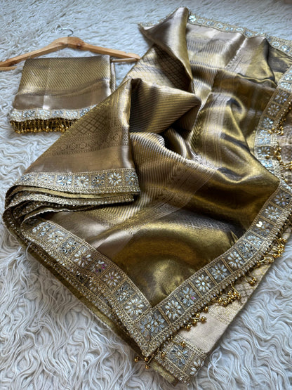 Classic Kanjivaram Silk Luxe
Saree