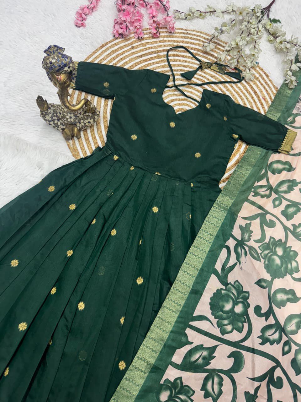 Classic look weaving zari gown with dupatta