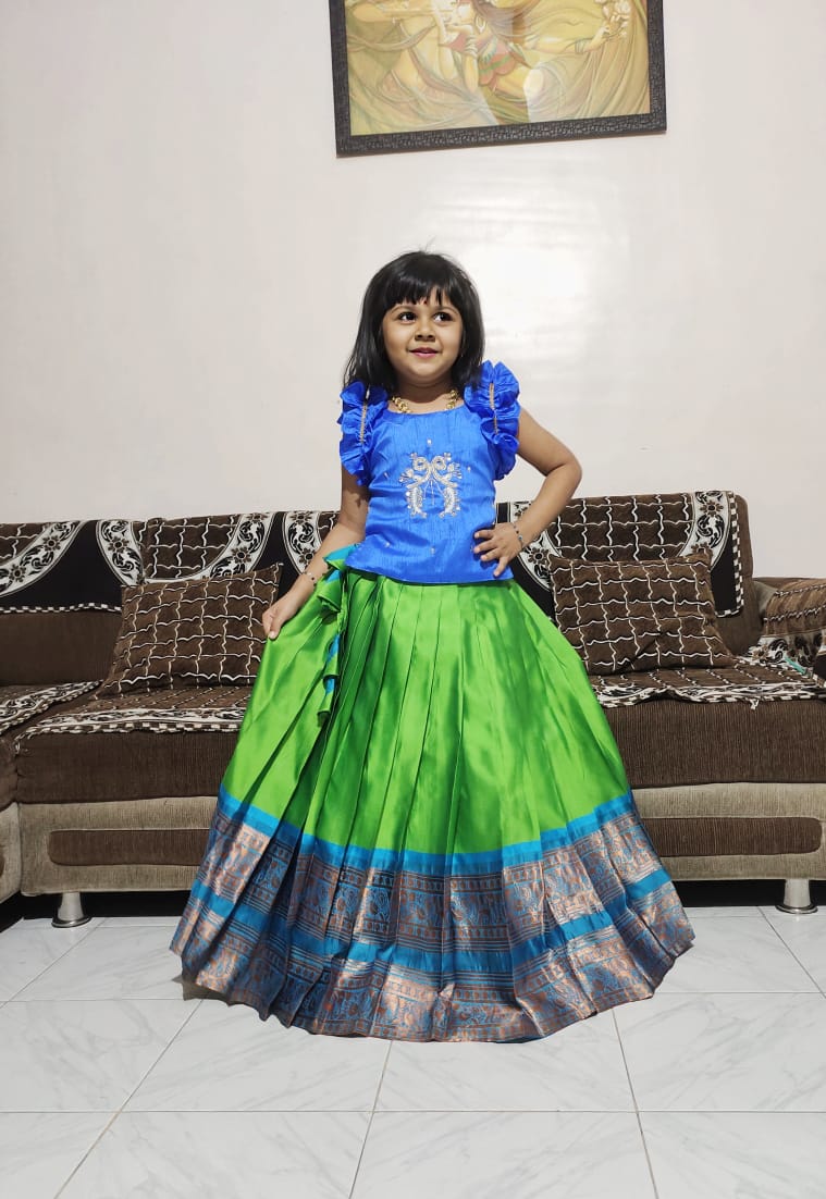 Kids cute Pure Silk Zari Weaving  Set