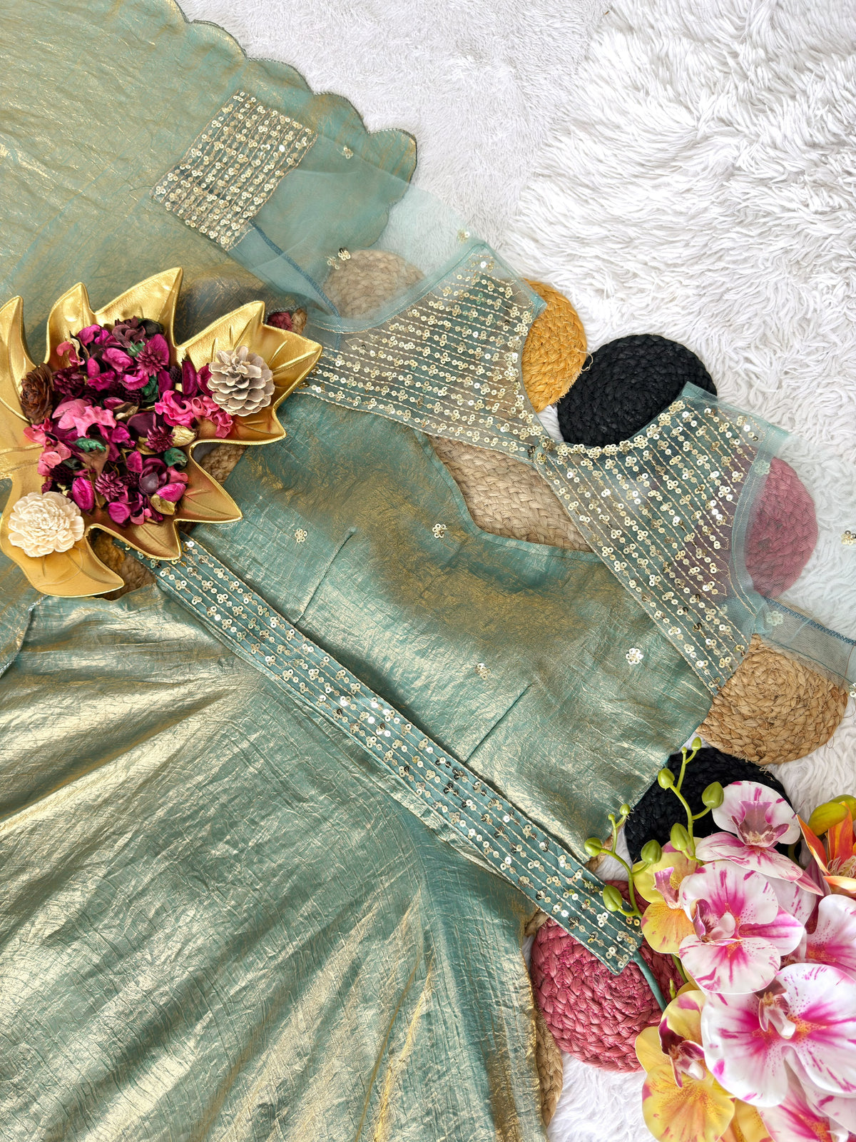 Doremon Crush 3 in one use Cafe gown
