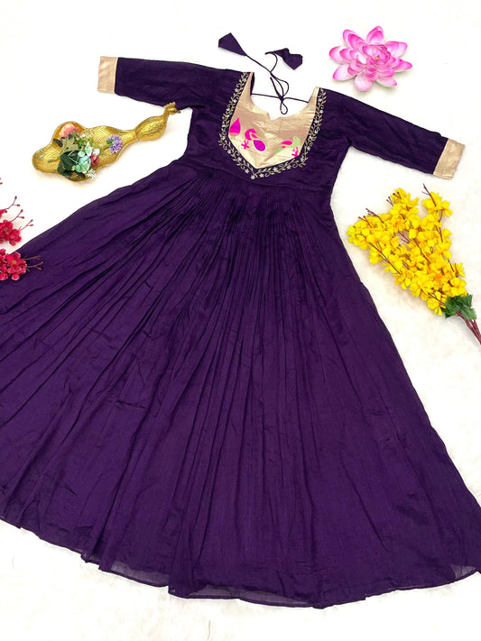 Classic paithani Desginer gowns