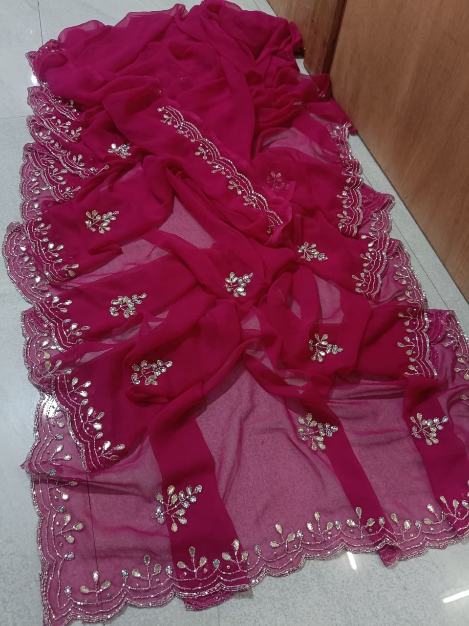 Trending total georgette kardhana sarees