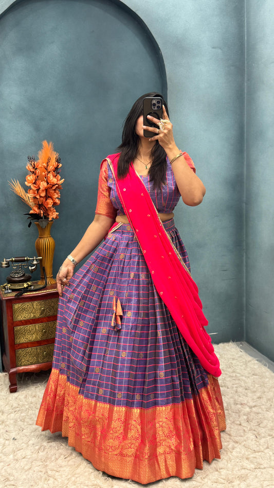 Khushi Kapoor Kanjivaram checks Lehenga set