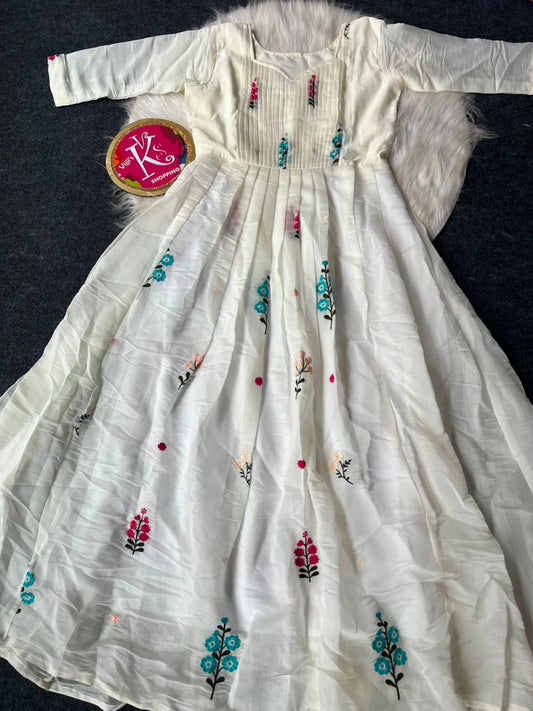 Café Embroidery Oo Sita  Gowns