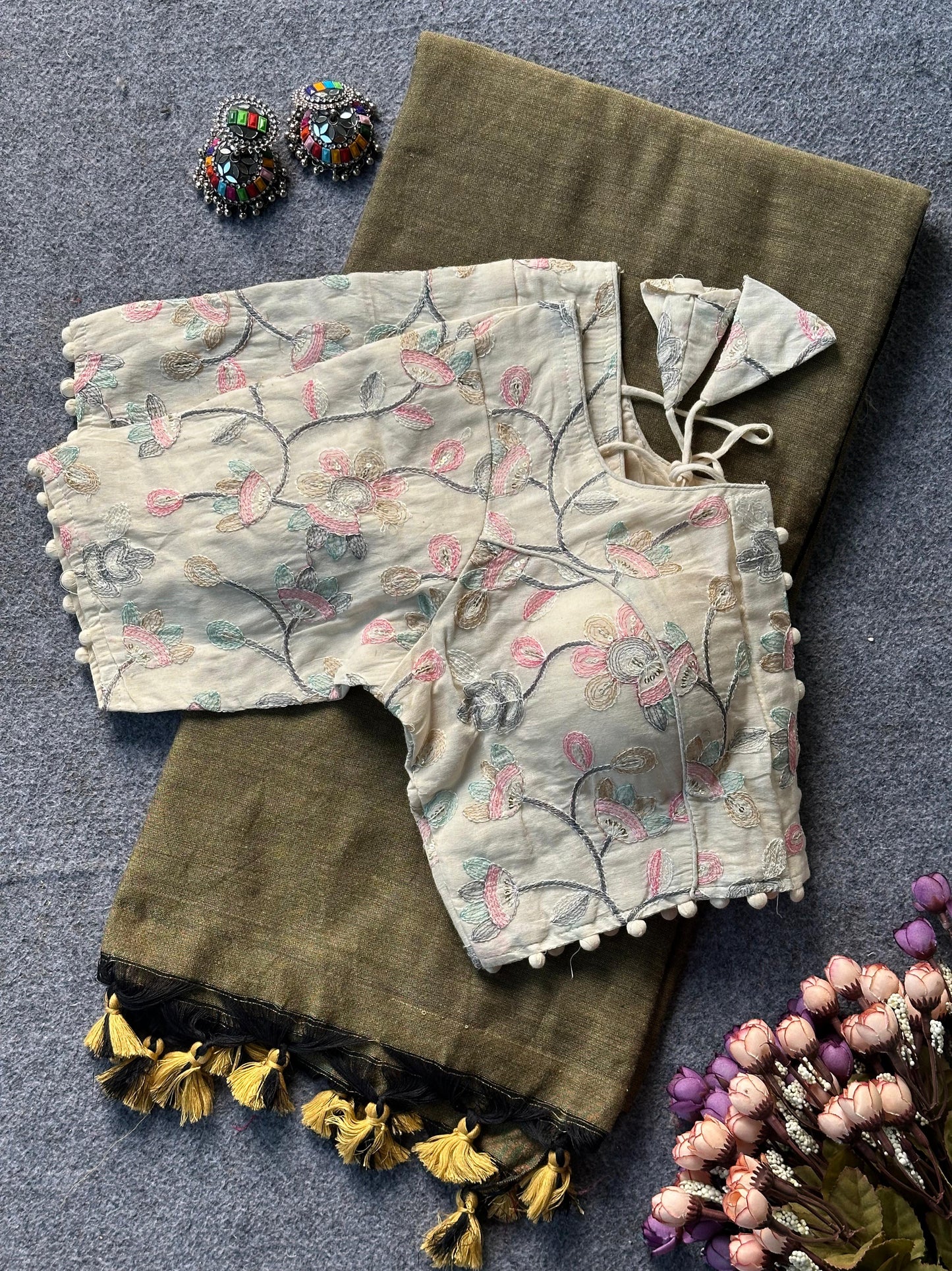 Heavy Khadi cotton saree Desginer stitched Blouse